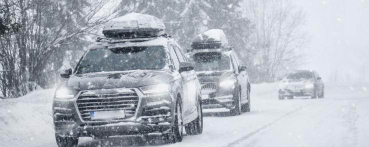 Les pneus hiver ou les chaines obligatoires dès novembre 2021 en montagne