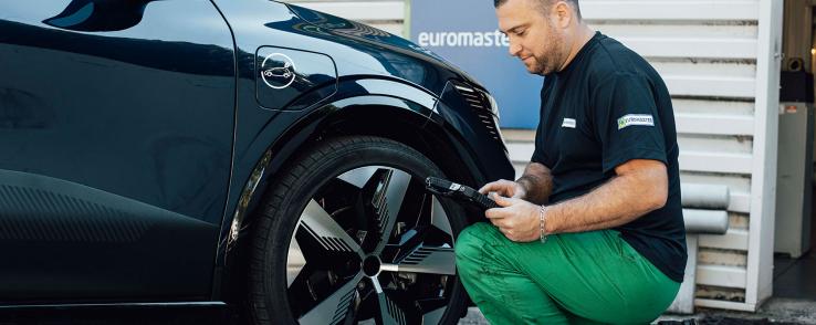 Comment choisir le bon pneu pour votre véhicule électrique ? Notre Top 5 !